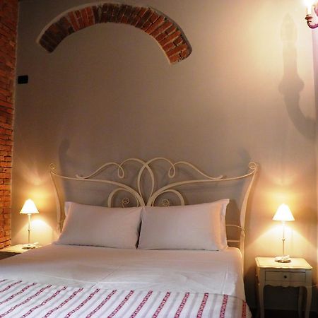 ベルガモ In Centro Charme Bed & Breakfast エクステリア 写真