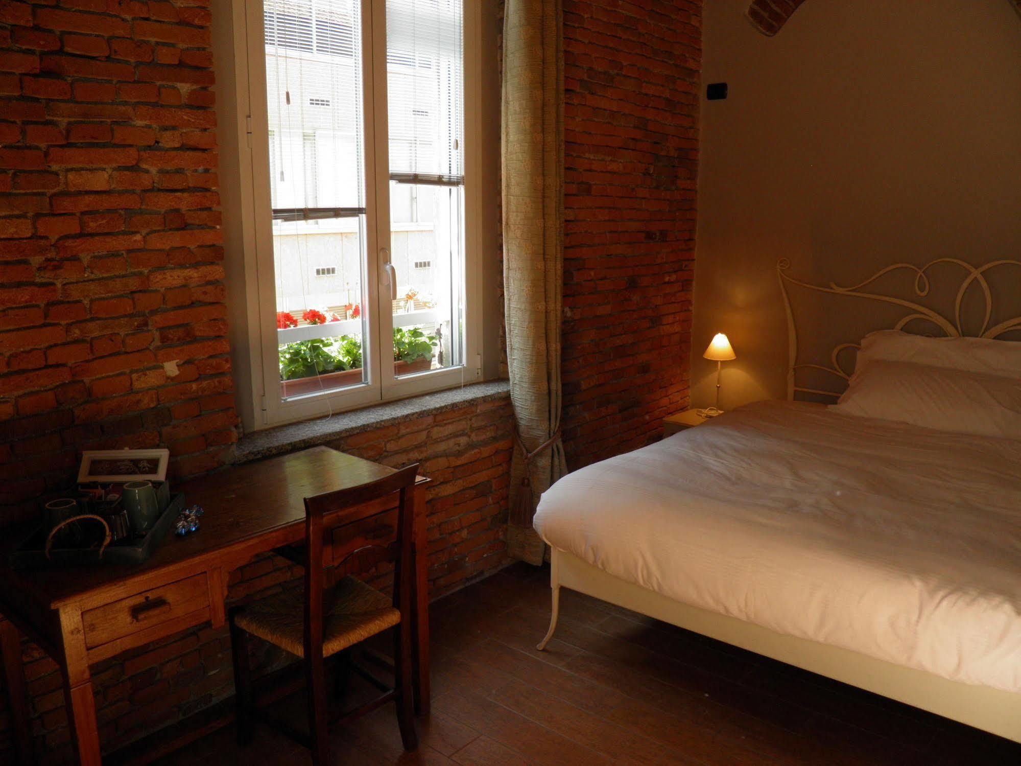 ベルガモ In Centro Charme Bed & Breakfast エクステリア 写真