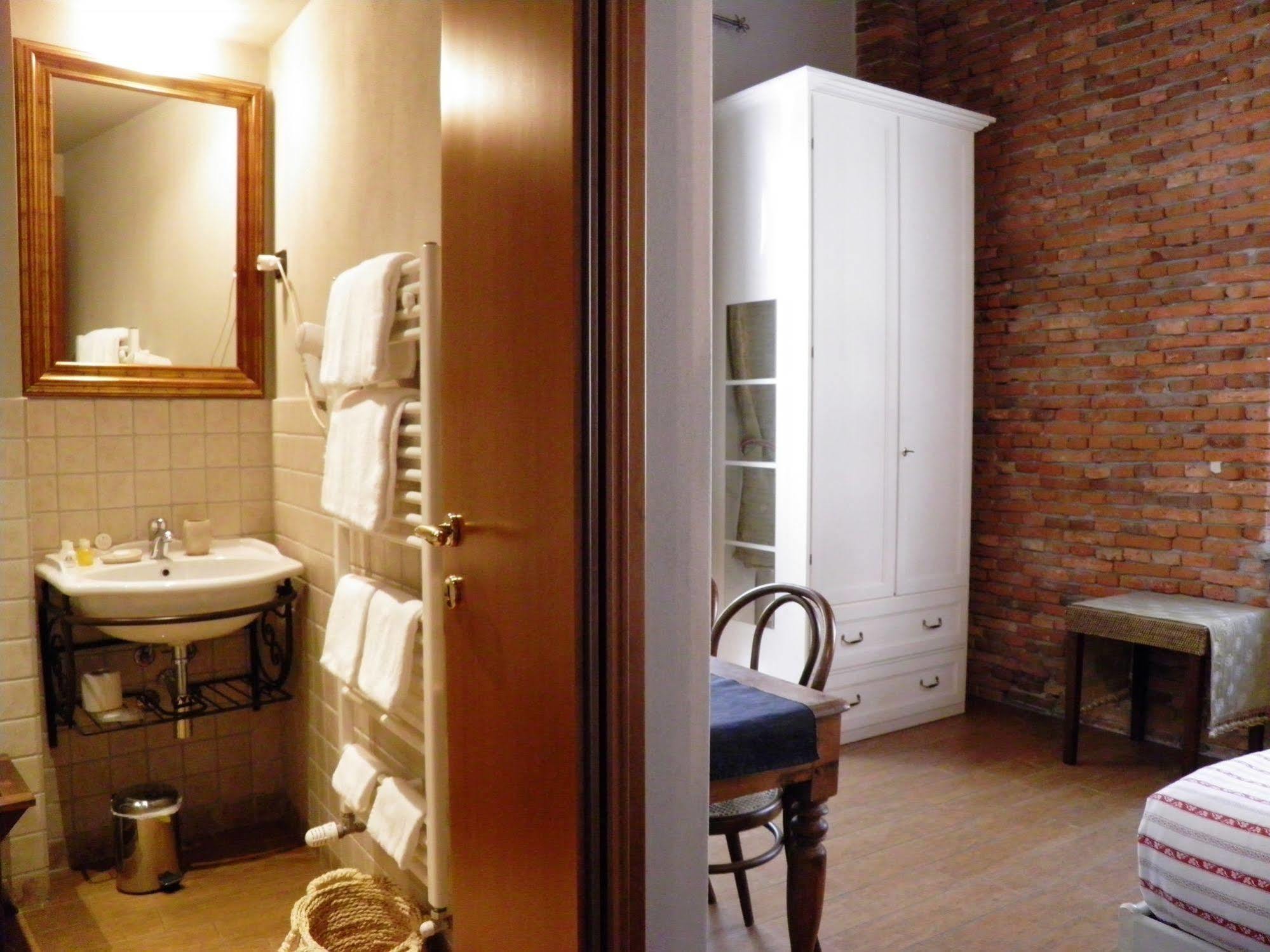 ベルガモ In Centro Charme Bed & Breakfast エクステリア 写真