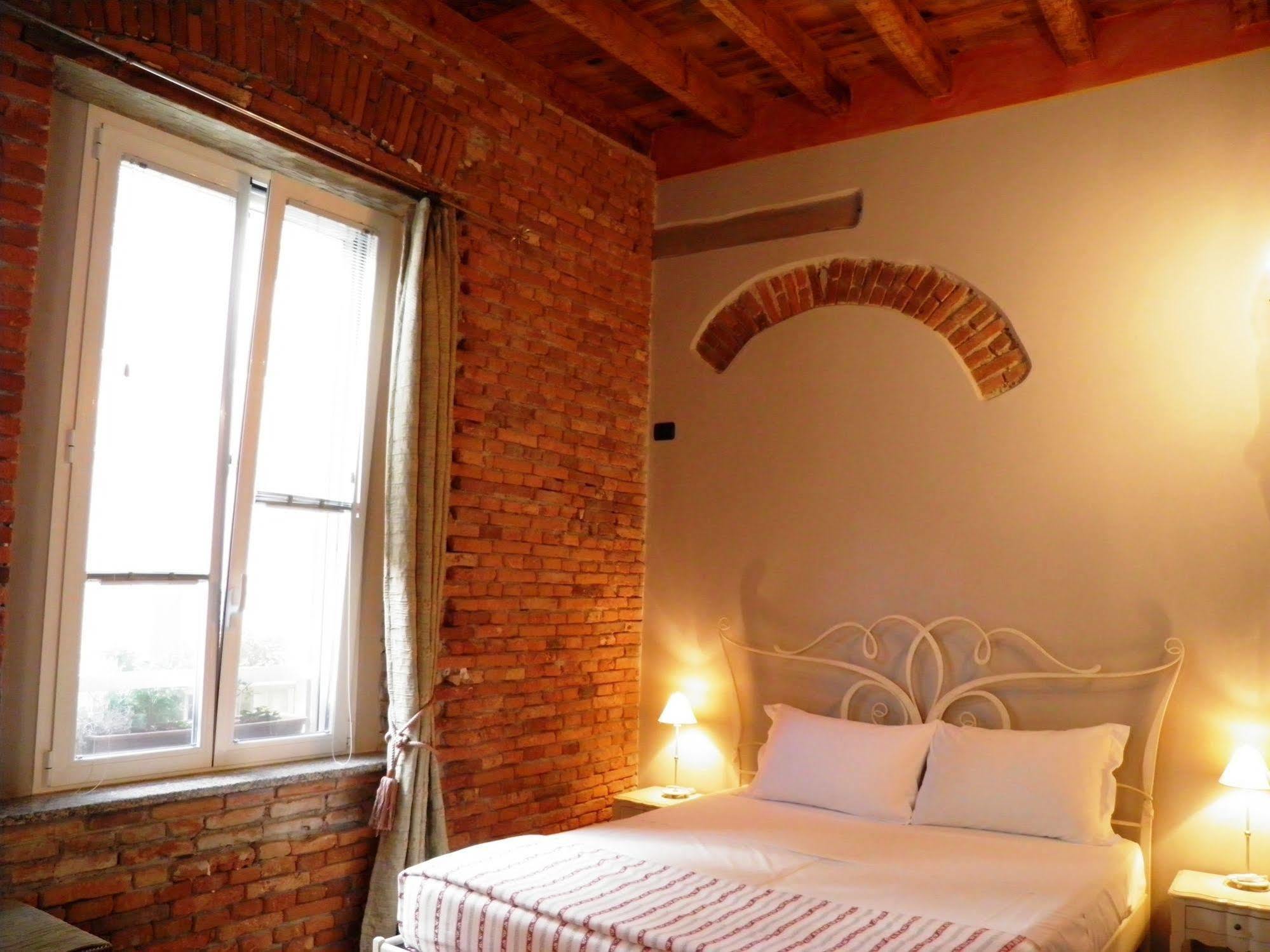 ベルガモ In Centro Charme Bed & Breakfast エクステリア 写真